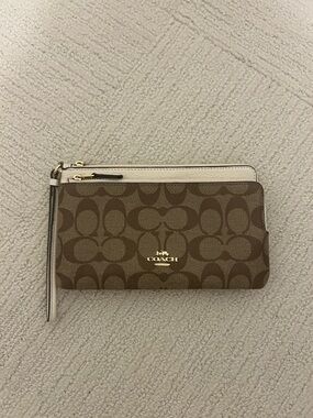 Coach Brown Signature Double Zip Wristlet